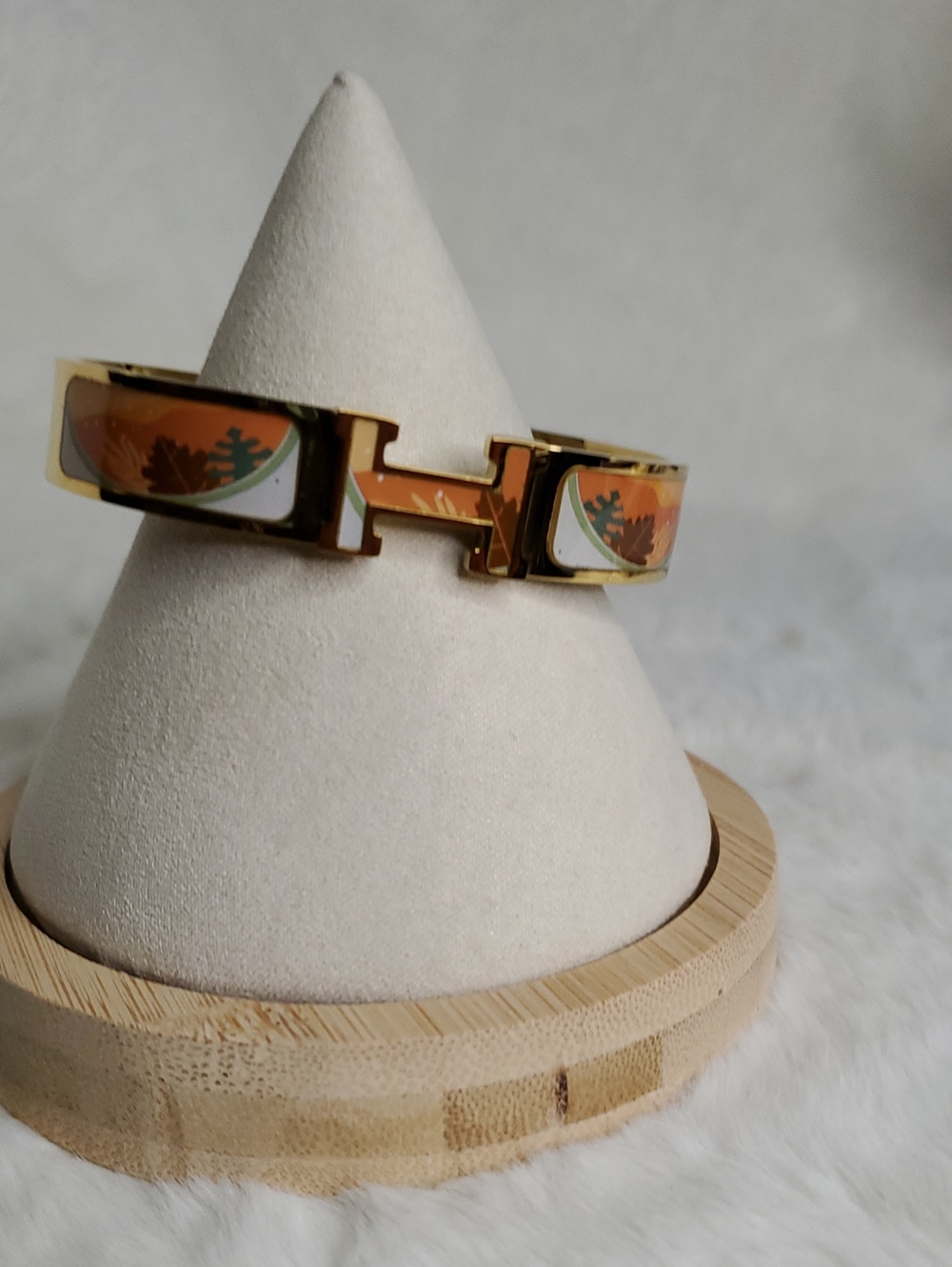 Fashion Jewelry Gold-tone Bracelet with Orange and Green Enamel